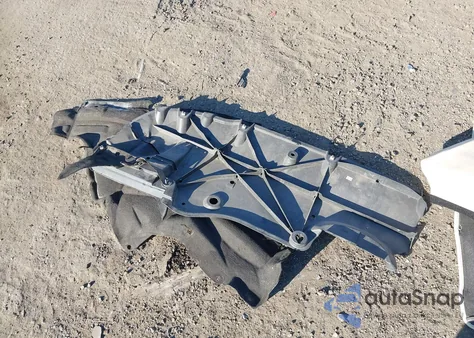 2021 Toyota Rav4 Xle Premium z USA, uszkodzony, nr VIN 2T3A1RFVXMW140938